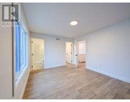 8 - 235 KENNINGTON WAY - 34