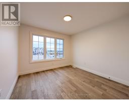 8 - 235 KENNINGTON WAY - 37