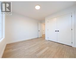 8 - 235 KENNINGTON WAY - 40