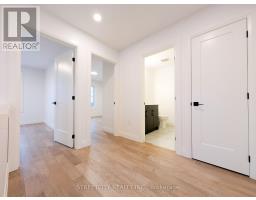 8 - 235 KENNINGTON WAY - 41