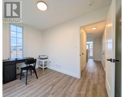 8 - 235 KENNINGTON WAY - 7