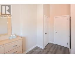 141 - 1090 KIPPS LANE - 18
