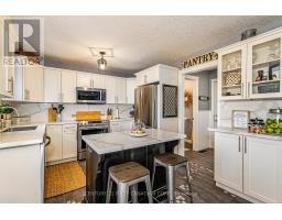 49 - 70 TANOAK DRIVE - 11