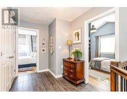 49 - 70 TANOAK DRIVE - 17