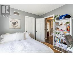49 - 70 TANOAK DRIVE - 27