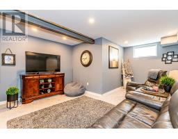 49 - 70 TANOAK DRIVE - 31