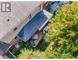 49 - 70 TANOAK DRIVE - 44
