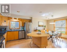 24 GATINEAU CRESCENT - 13