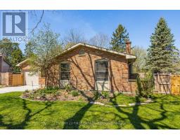 24 GATINEAU CRESCENT - 3