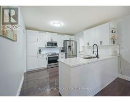 18 PENHALE AVENUE - 11