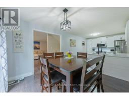 18 PENHALE AVENUE - 16