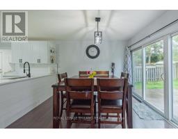18 PENHALE AVENUE - 17