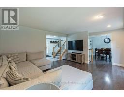 18 PENHALE AVENUE - 20