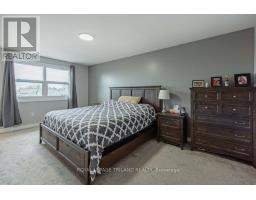18 PENHALE AVENUE - 25