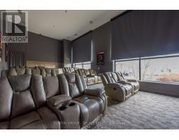 810 - 240 VILLAGEWALK BOULEVARD - 33