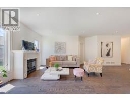 1680 BAYSWATER CRESCENT - 14
