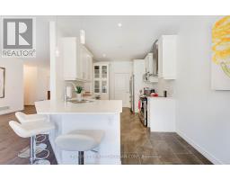 1680 BAYSWATER CRESCENT - 18