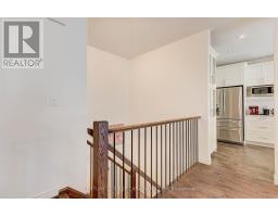 1680 BAYSWATER CRESCENT - 31