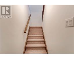 1680 BAYSWATER CRESCENT - 32