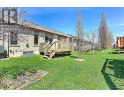 1680 BAYSWATER CRESCENT - 35