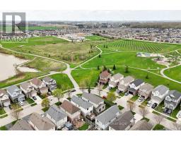 546 CUDMORE CRESCENT - 32