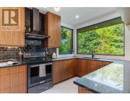 151 ST ANDREWS STREET N - 11