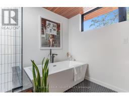 151 ST ANDREWS STREET N - 26