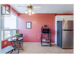 511 - 600 GRENFELL DRIVE - 7