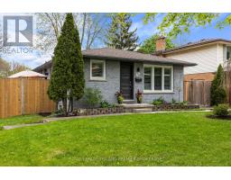 251 HIGHVIEW CRESCENT - 1