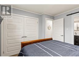 251 HIGHVIEW CRESCENT - 20