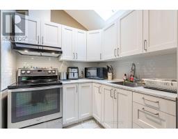 808 TALBOT STREET - 11