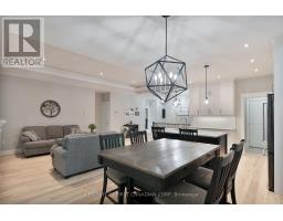 52 KEMP CRESCENT N - 18