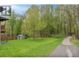 52 KEMP CRESCENT N - 47