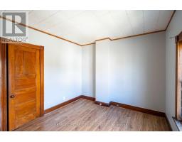 187 WATER STREET S - 13