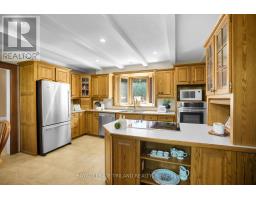 825 RIVERSIDE DRIVE - 10
