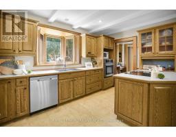 825 RIVERSIDE DRIVE - 12