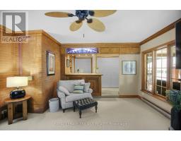 825 RIVERSIDE DRIVE - 16