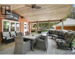 825 RIVERSIDE DRIVE - 32