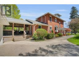 825 RIVERSIDE DRIVE - 39