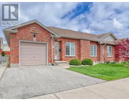 14 - 100 STROUD CRESCENT - 1