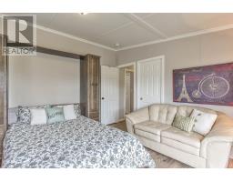 76 - 22790 AMIENS ROAD - 26