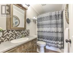 76 - 22790 AMIENS ROAD - 27