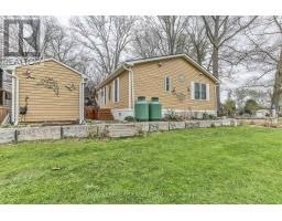 76 - 22790 AMIENS ROAD - 33