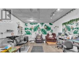 76 - 22790 AMIENS ROAD - 49