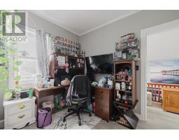 245 SYDENHAM STREET E - 18