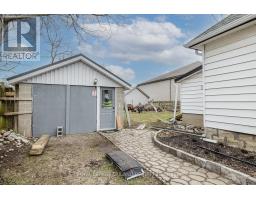 245 SYDENHAM STREET E - 25