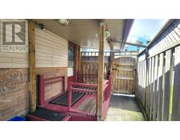 942 CHIPPEWA DRIVE - 36