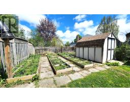 942 CHIPPEWA DRIVE - 41