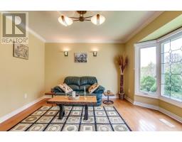 31 GLENRIDGE CRESCENT - 12