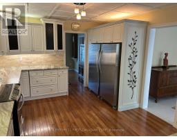 31 GLENRIDGE CRESCENT - 14